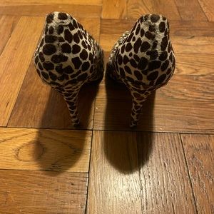 Vince Camuto pumps - size 6 (EU 36)